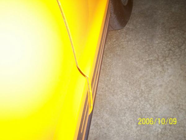 my Grabber Orange stang got dinged up!!-oct.06-006_640x480.jpg