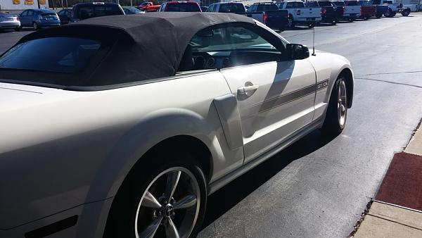 Shopping for a GT/CS Convertible - does anyone recognize this car?-07_gtcs_1.jpg