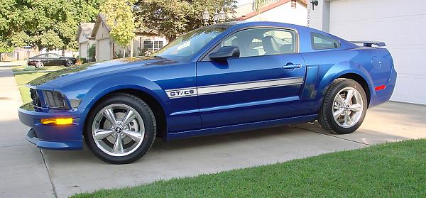 Vista Blue GT/CS coupe wanting stripes  and opinions-left_side-silver.jpg
