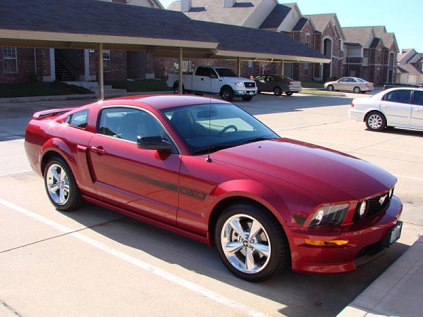 New Guy here... Want a New 2007 GT/CS, any advice?-dsc00087.jpg