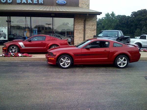 Just got home with a new 2008 Candy Apple GT/CS-photo-2.jpg