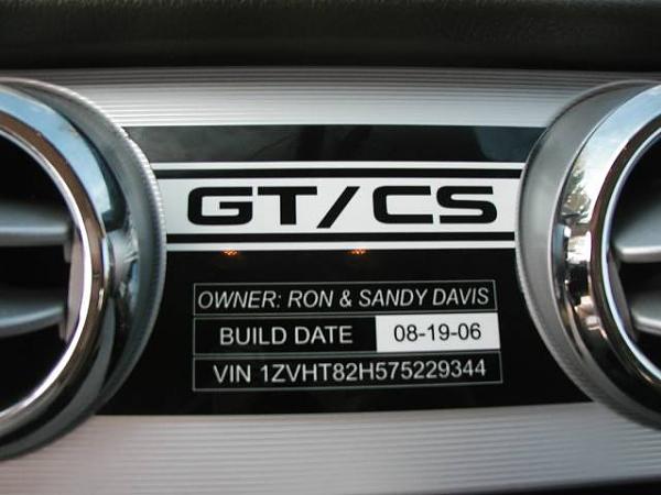 GT/CS dash plaque and engine plaque-ronplaque.jpg
