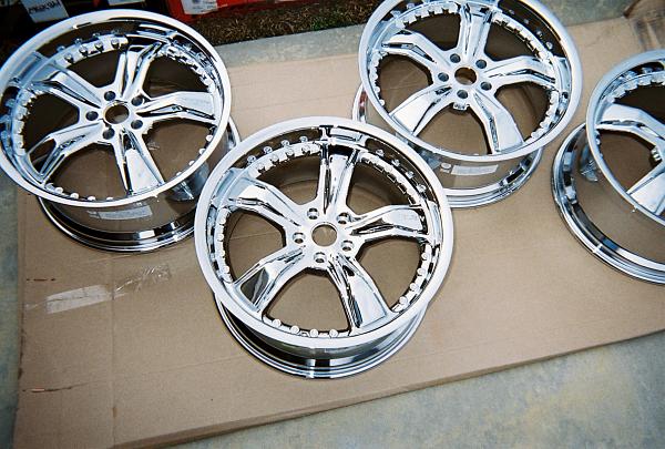 Shelby Chrome 20 x 9 inch Razor wheels.-351154-r1-10-15a.jpg