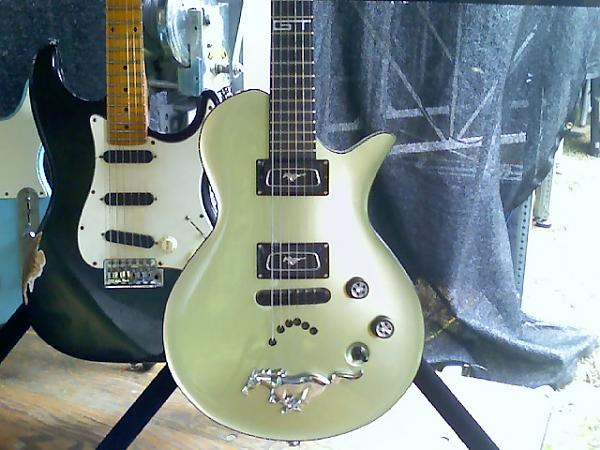 First Time on the Track-llime-gtr2.jpg