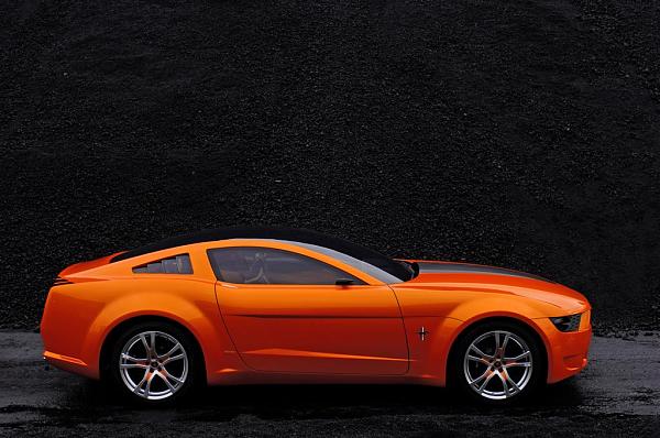 Viva La Mustang! Giugiaros Interpret Ford Icon-mustanggiugiarocon_08.jpg