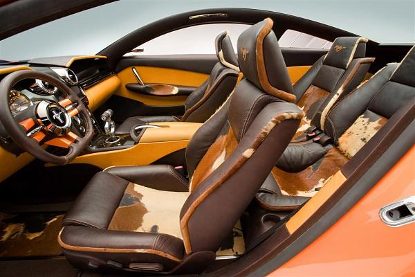 Viva La Mustang! Giugiaros Interpret Ford Icon-mustanggiugiarocon_19.jpg
