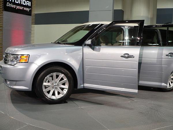 San Francisco Auto Show, Black Bullitt Pics-flex1.jpg
