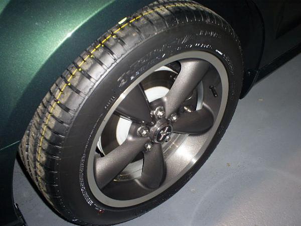 Here's pics  1st Bullitt in Cincinnati,OH at Ford Dealership 12/19/07-s5030565.jpg