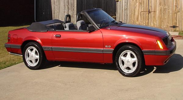 New wheels for the 'vert-stang-rim-002.jpg