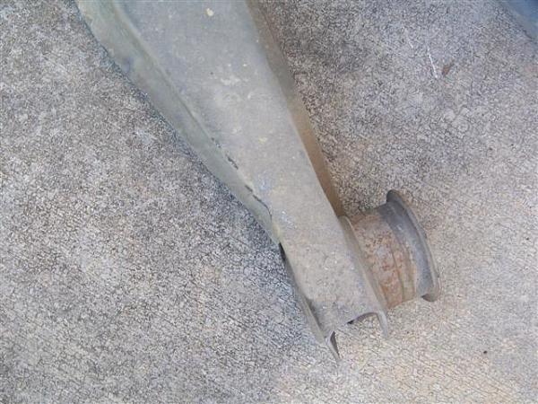 Bought another 2000-bent_upper_control_arm.jpg