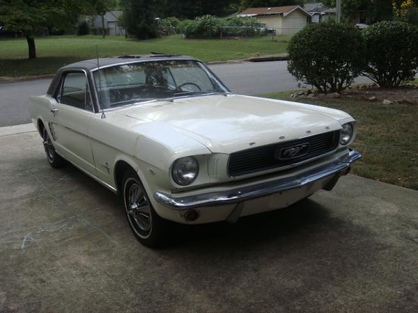 Classic 1966 Mustang-dsc02785.jpg