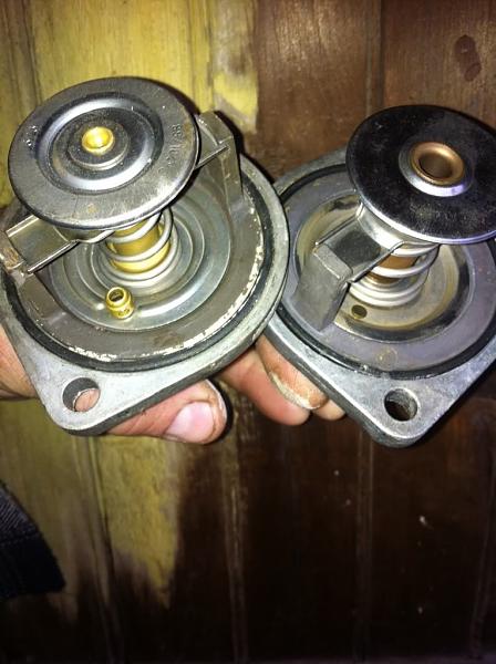 My car is hot!! I need help!-check-valve.jpg