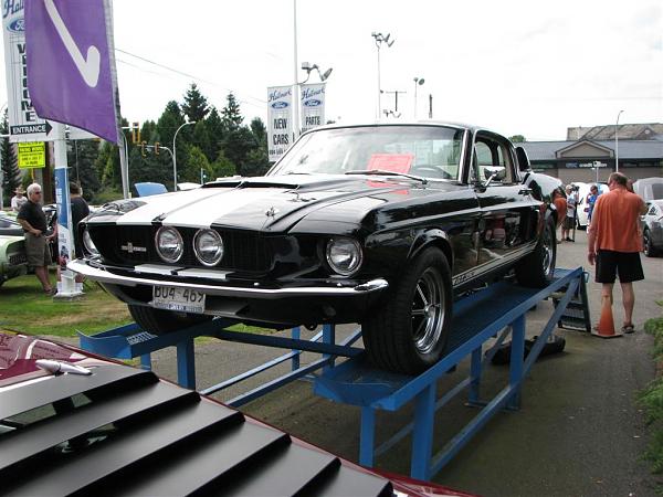 Hallmark Fords - Shelby show  Surrey, British Columbia, Canada-dcp-3958.jpg