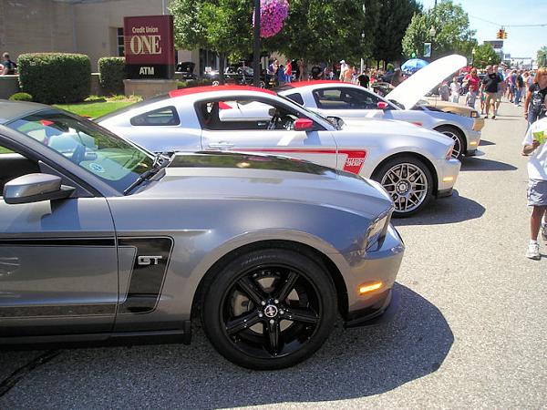Mustang Alley 2012-p1010032_resize.jpg