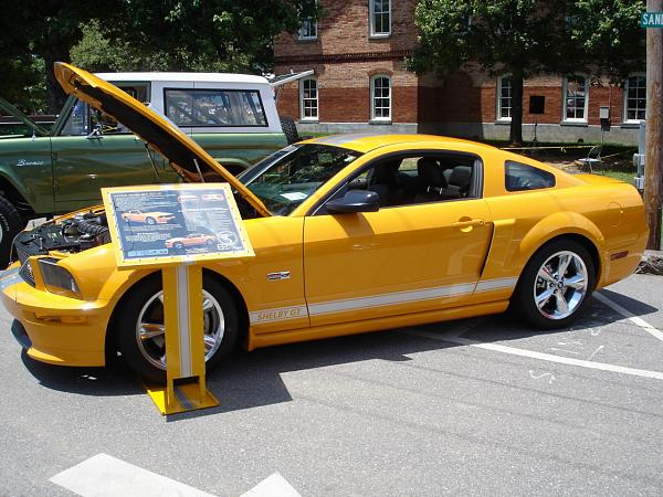 Hellcat, Boss 302, GT-C Mustang seen at show yesterday-dsc00301.jpg
