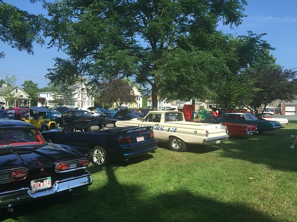 A few photos from a small car show in Western Mass-photo311.jpg