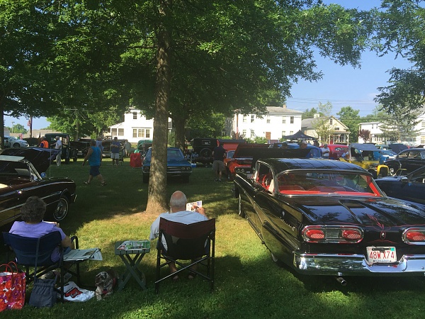 A few photos from a small car show in Western Mass-photo108.jpg