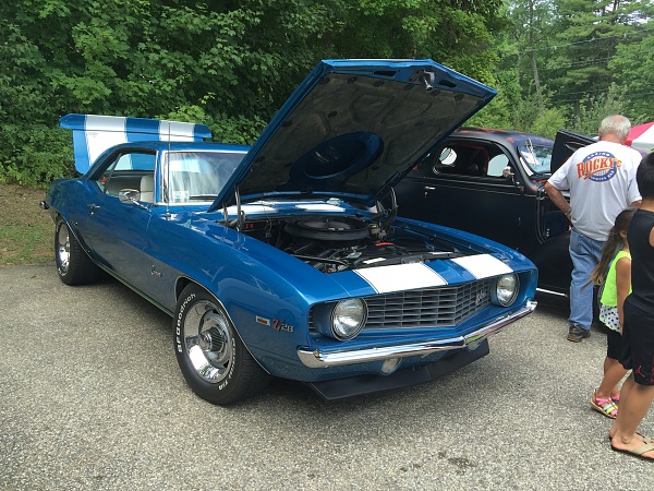 A few photos from a small car show in Western Mass-photo421.jpg