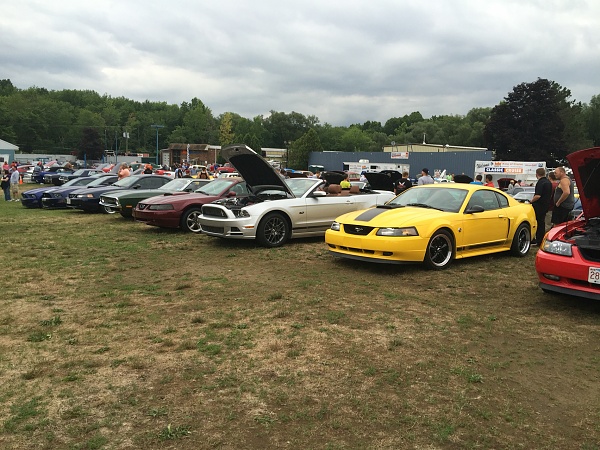 A few photos from a small car show in Western Mass-photo187.jpg