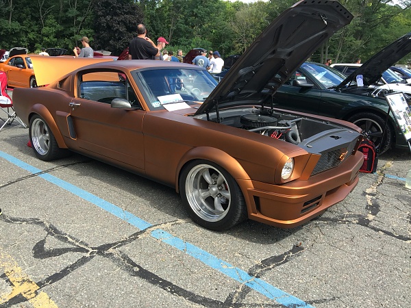 A few photos from a small car show in Western Mass-photo933.jpg
