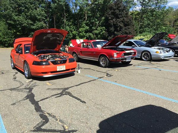 A few photos from a small car show in Western Mass-photo313.jpg