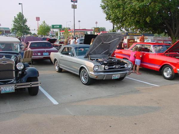 Festus MO car cruse.-car-cruse-6-07-003.jpg