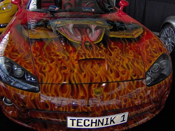 just saw the KR at NY autoshow...WOW!-im000644-large-.jpg