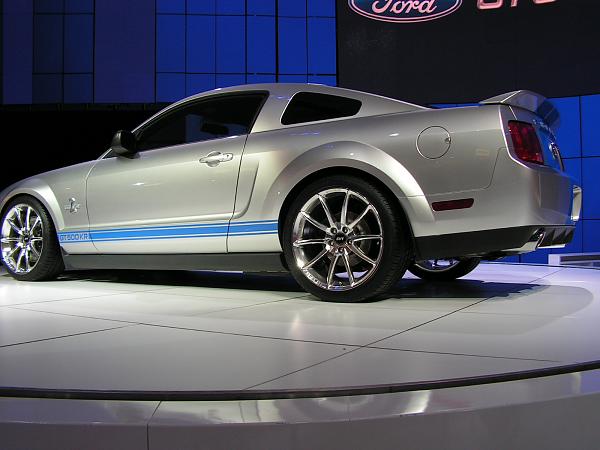 Some Pics of the GT500KR from NYIAS-seanfoose-009.jpg
