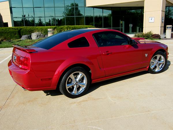 A 2009 Candy Apple Red with a Glass Roof-2009-3.jpg