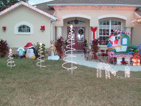 Regulated to Lawn Ornaments-s7300066.jpg