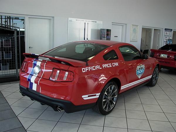 2011 Daytona Pace Car-p1040322.jpg