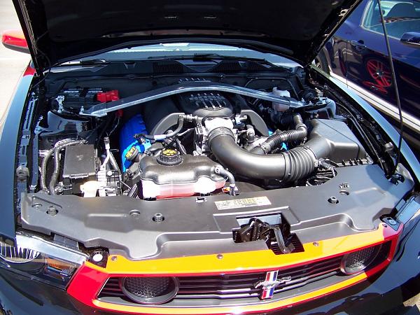 Living the GT500 Dream!!!-boss-engine.jpg