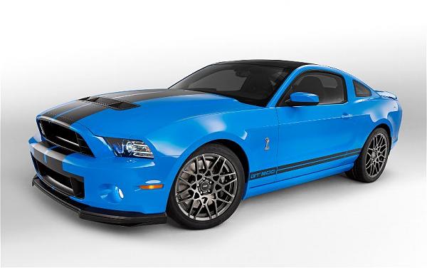 2013 Ford Shelby GT500 delivers 650 HP and 200 MPH straight from the factory-2013-ford-shelby-gt500-front-three-quarters.jpg
