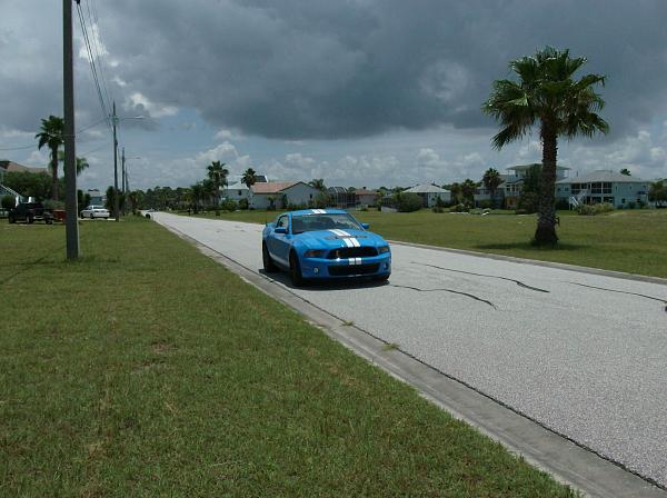 Does anyone here actually own a grabber blue car?-hpim1066.jpg