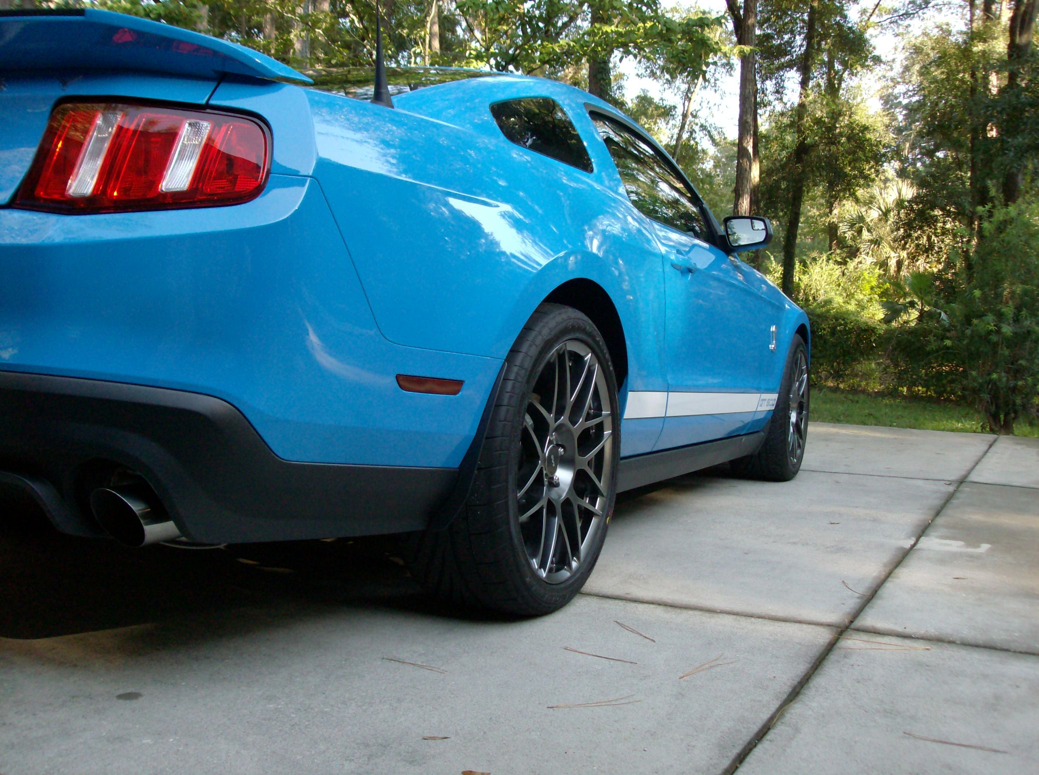 Does anyone here actually own a grabber blue car? - The Mustang Source