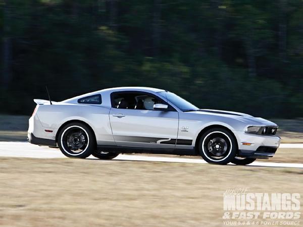 The last Saleen!-mmfp_1105_05_o-2011_steeda_sport_edition_mustang_gt-passenger_side_profile.jpg