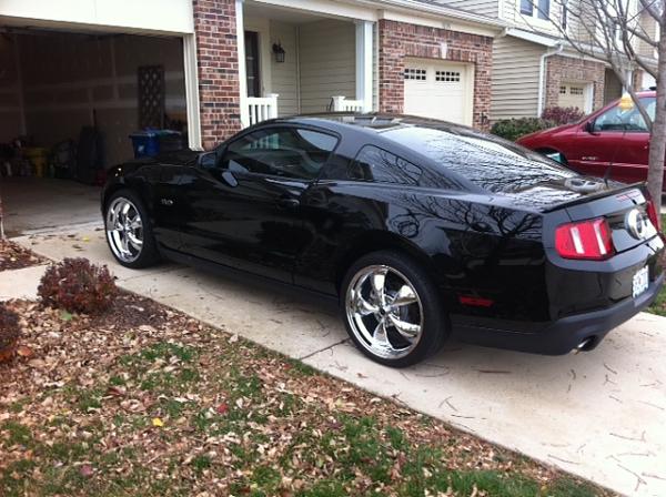 Post pics of your black stang!-photo.jpg