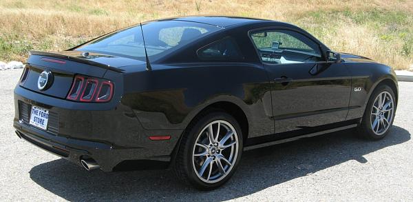 Post pics of your black stang!-rear-right-side.jpg