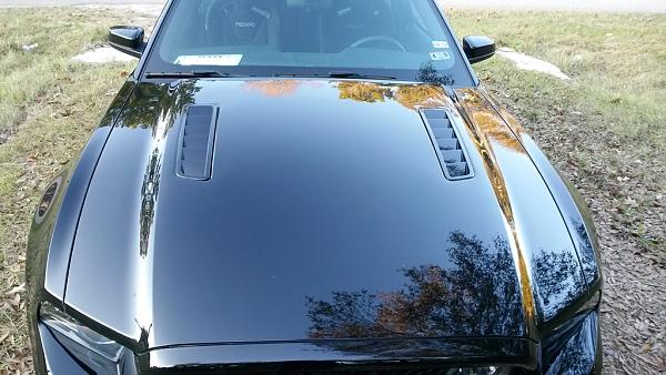 Just love a clean Black Mustang!!!-008.jpg
