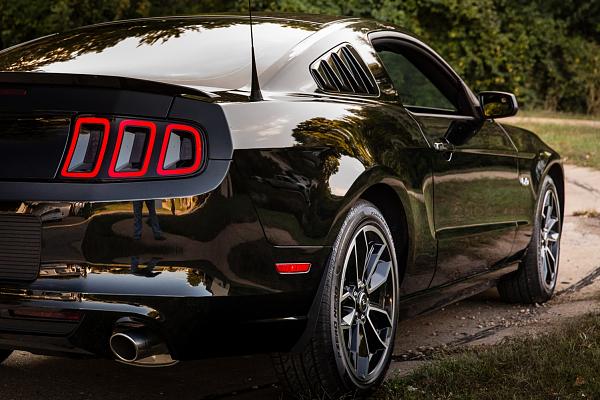 Post pics of your black stang!-mjp_6083.jpg