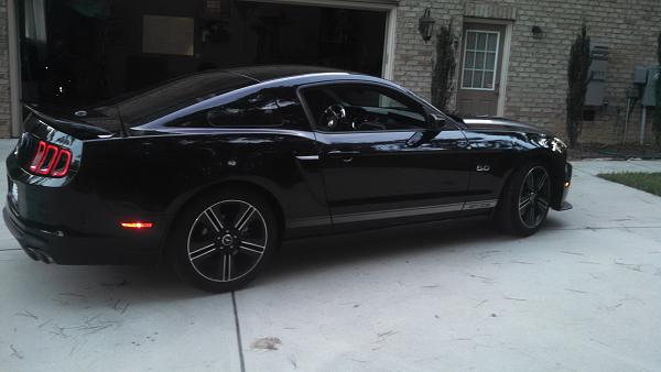 Post pics of your black stang!-gtcs06.jpg