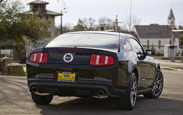 Black GT with Brembos and Spoilerless-img_7580m.jpg