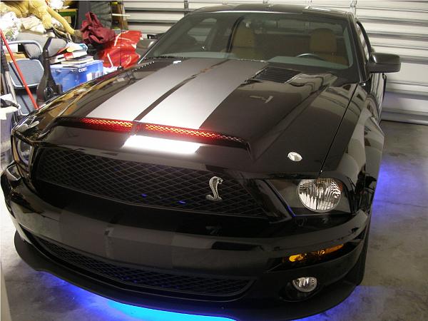 New Photos of My 2011 GT-smaller-exterior-stripes.jpg