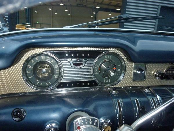 Snapshot out of Buick 1955-buick55instruments.jpg