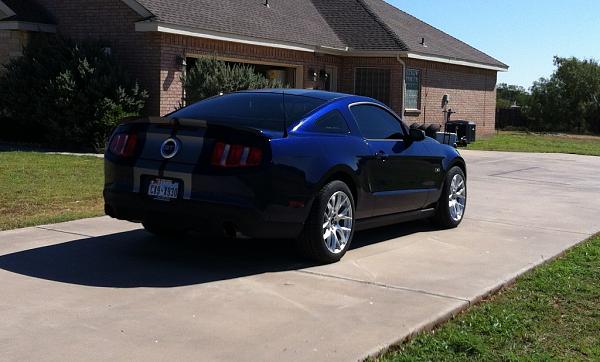 New Wheels For My Kona Blue Mustang GT*-new-wheels-2-small.jpg