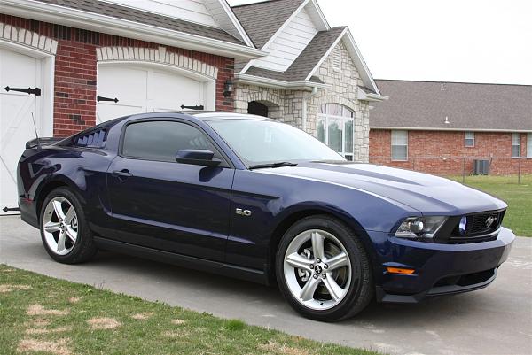 My Kona Blue with 3d Carbon spoiler-img_4887.jpg