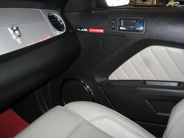 Some interior accents, comments?-032.jpg