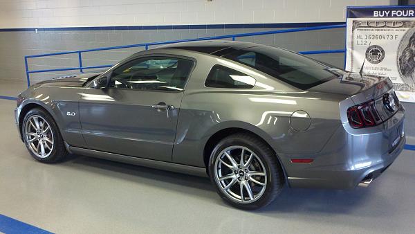 2013 SGM GT Premium delivered yesterday!-2013mustang.jpg
