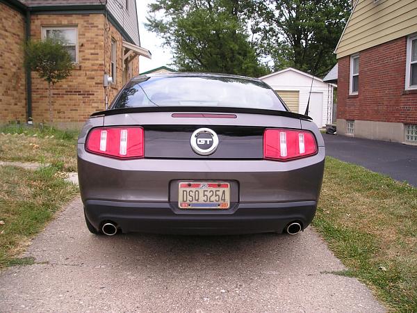 Request for close-up pics of black racing stripes on sterling gray Mustangs-p1010108-2-_resize50.jpg