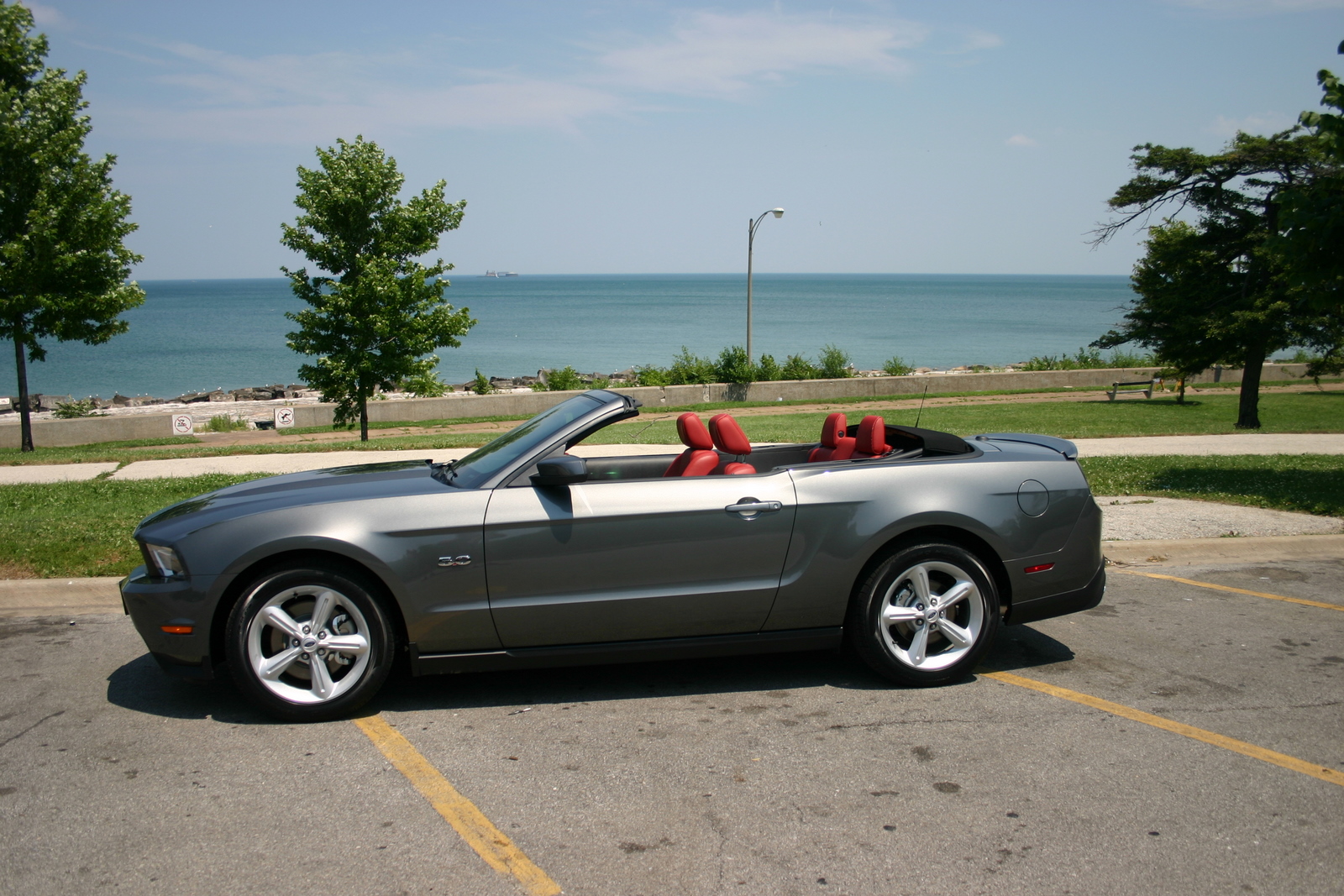 2011 Ford mustang convertible pictures #3